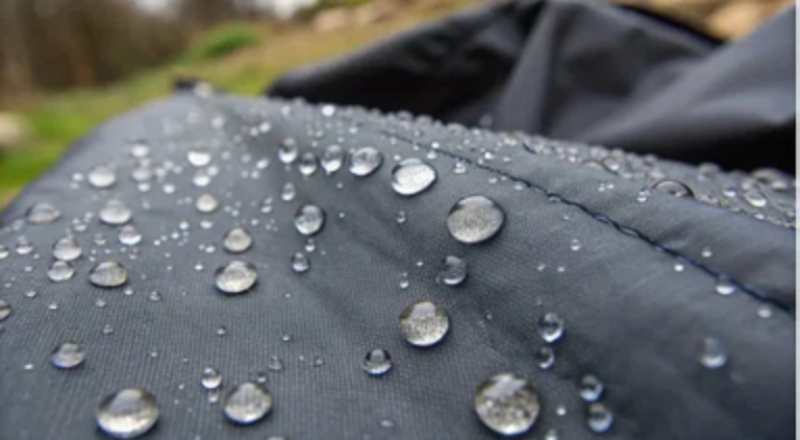 Bio-based fluorine-free water repellent effect on outdoor fabric